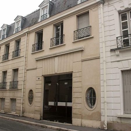 Lägenhet Studio på 20 m² i Fontainebleau med 1 badrum  Exteriör bild
